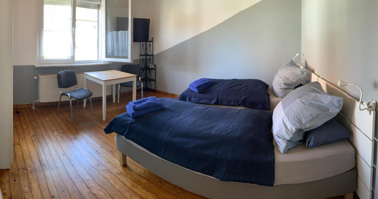 Monteurs Zimmer Noack Borssum Eksteriør billede